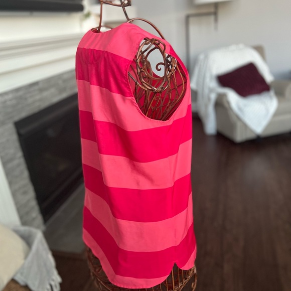 Ann Taylor LOFT Sleeveless Striped Blouse Small - Picture 7 of 13